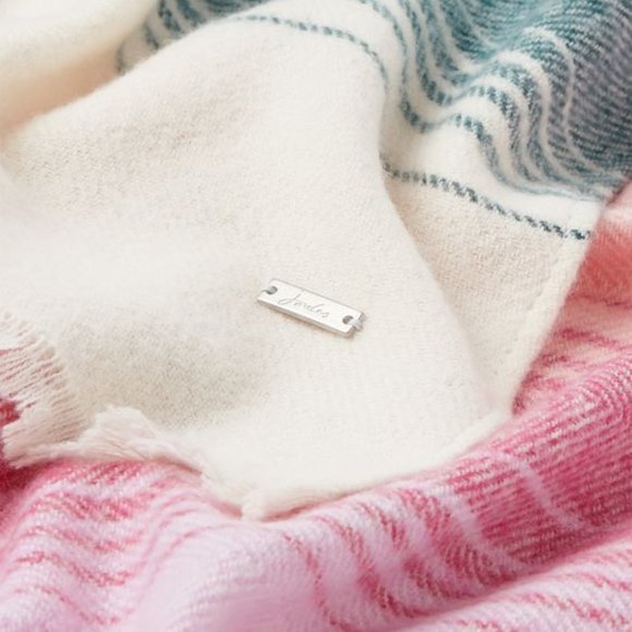 NWT Joules UK Ombre Scarf 🩷Pink goes well with green💚 - Picture 5 of 6